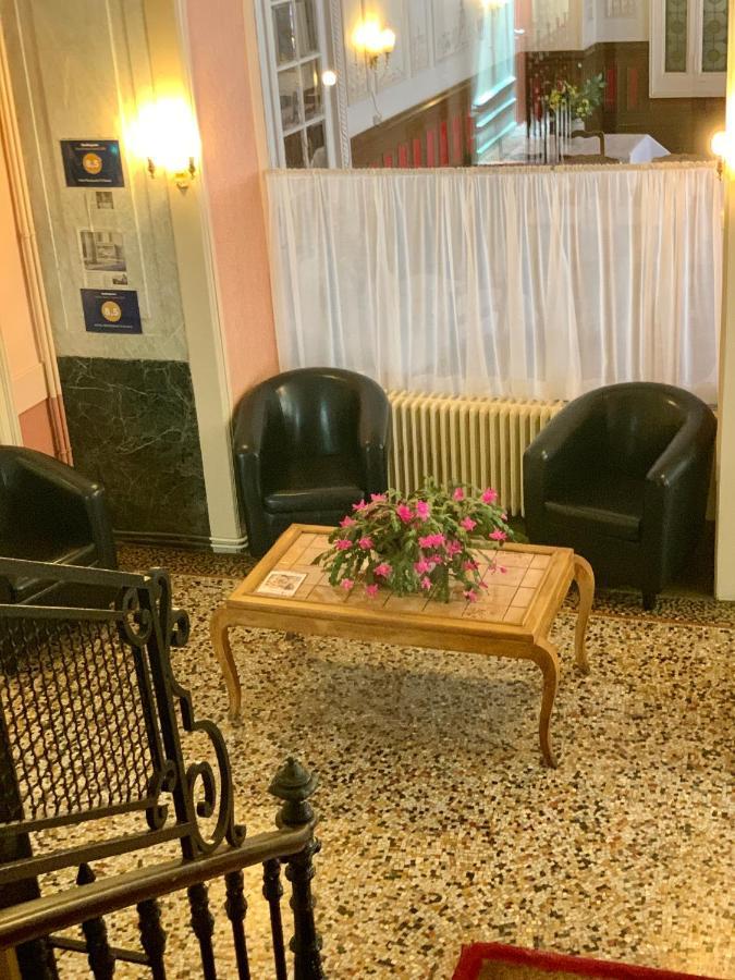 Hotel Restaurant D'Alsace Plombieres-les-Bains Ngoại thất bức ảnh